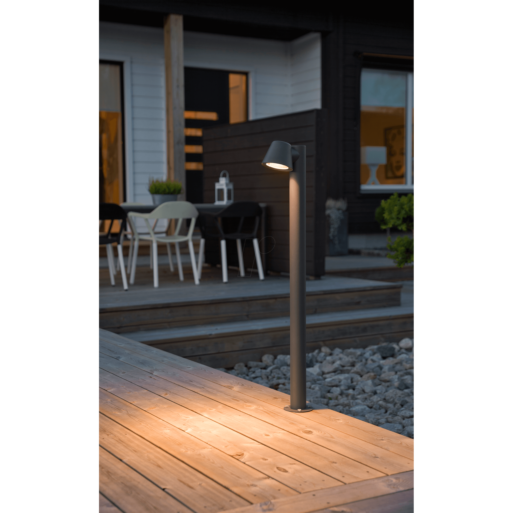 Trieste Anthracite Post Spotlight