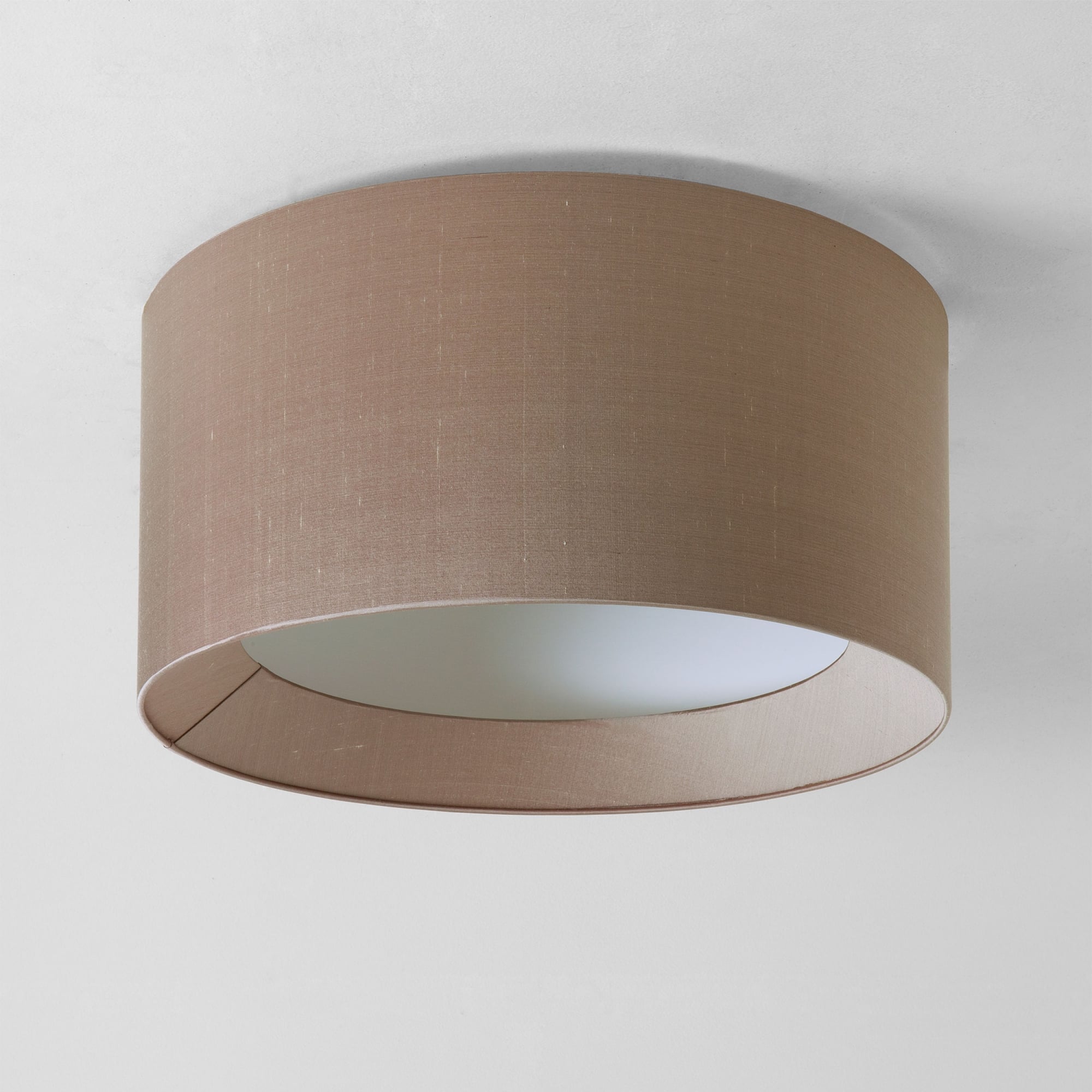 Bevel Round Large Oyster Shade