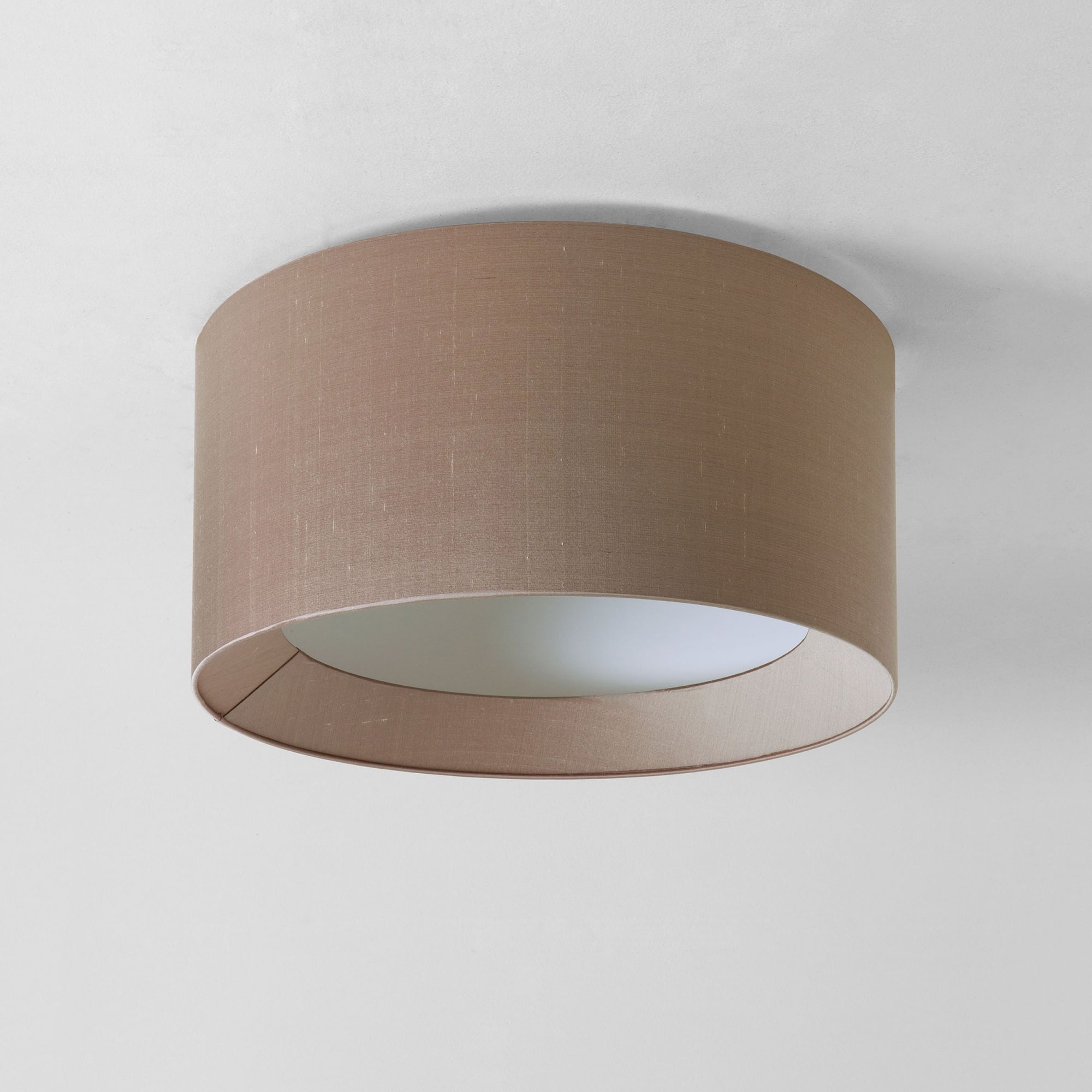 Bevel Round Small Oyster Shade