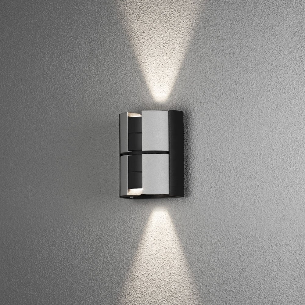 Vidar Wall Light Black/Silver