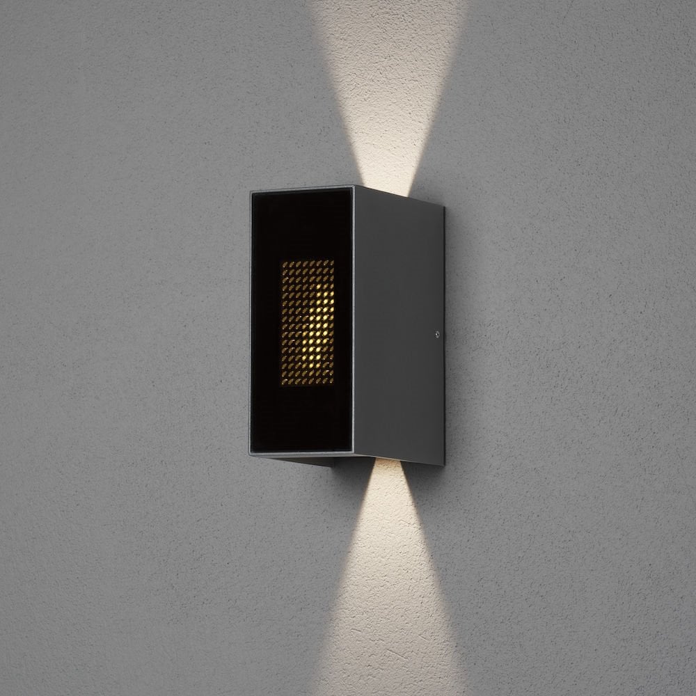 Cremona Wall Light Flame LED