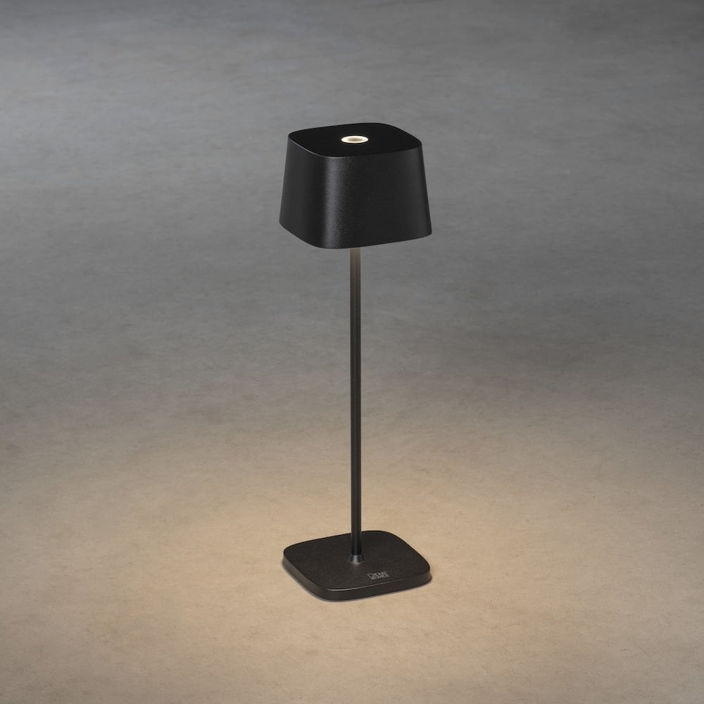 Capri table lamp usb black