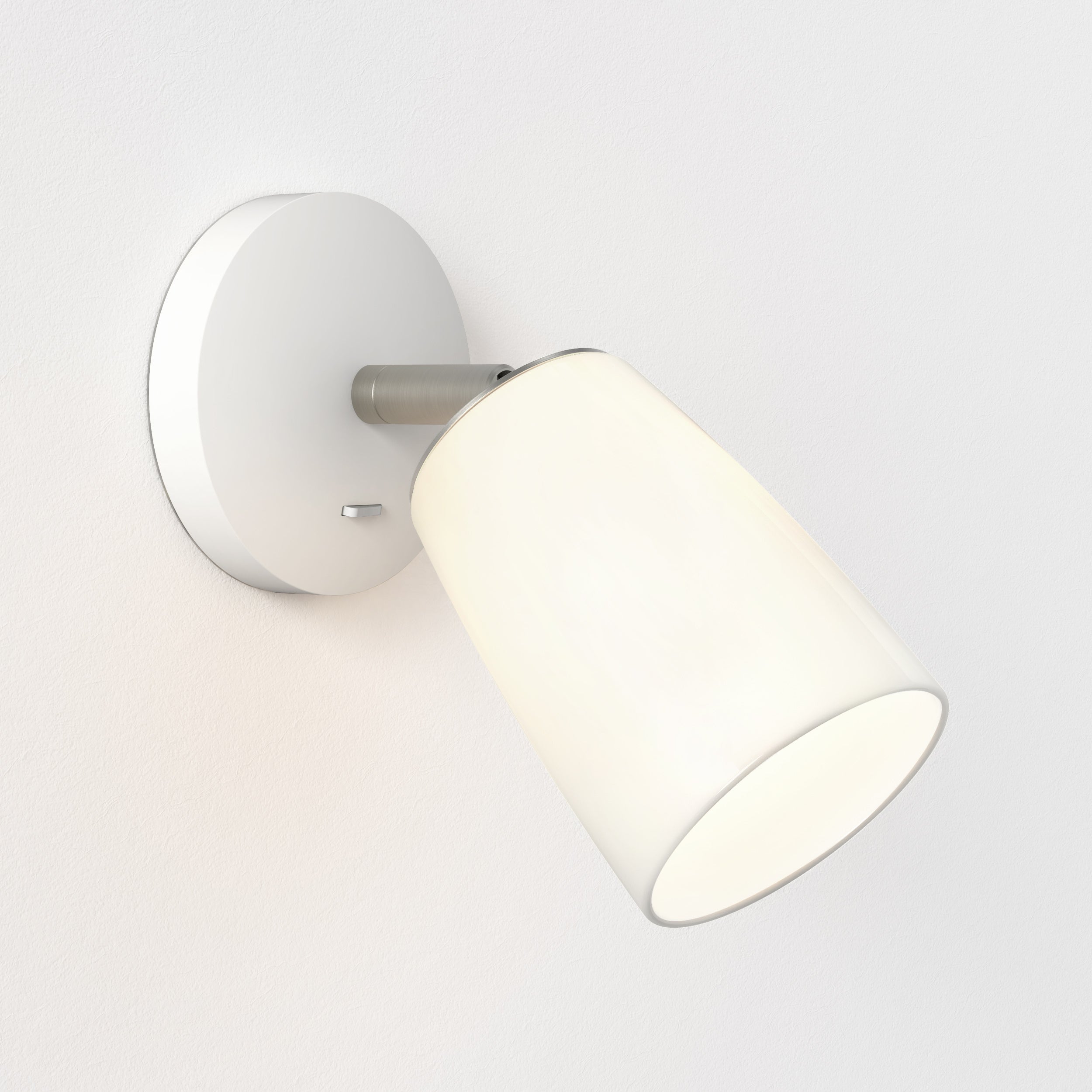 Carlton Wall Light, Gloss Glaze White